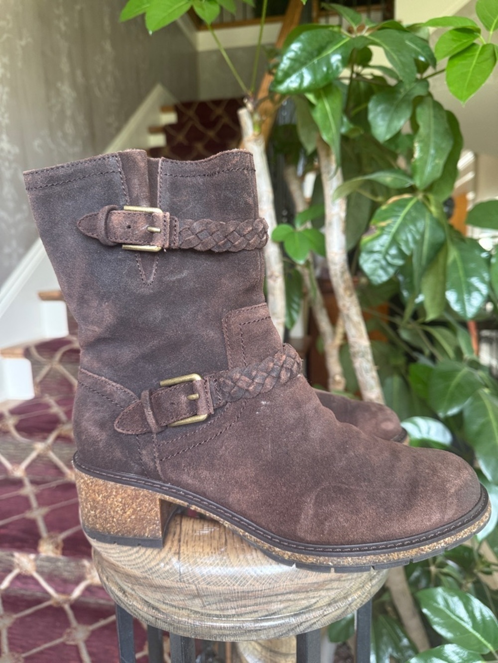 AETREX ladies brown leather boot NWOT size 8 1/2 excellent condition - Picture 2 of 14